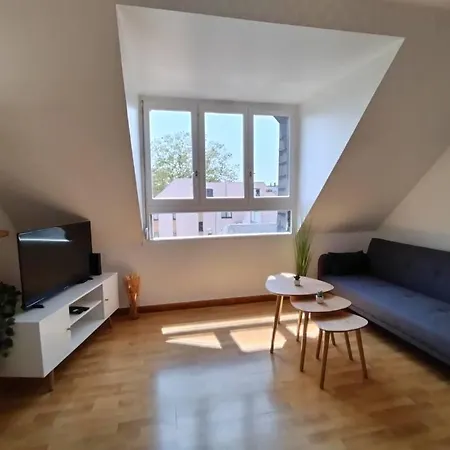 St Sever-place Parking Privee Fermer- Cosy-centre Rouen-wifi-3pers Apartment Rouen