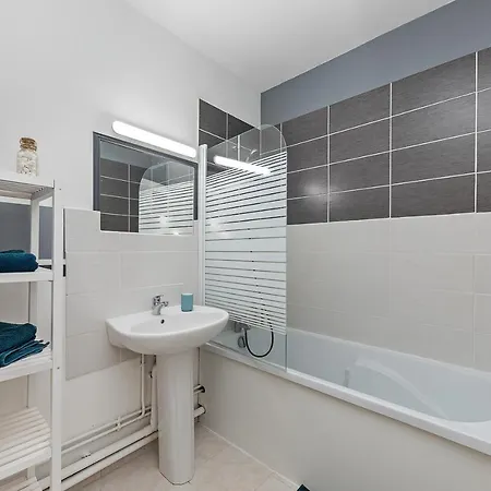 St Sever-place Parking Privee Fermer- Cosy-centre Rouen-wifi-3pers * Rouen